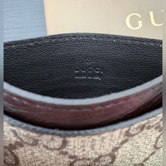 GUCCI GG Supreme Canvas w Leather trim compact card holder beige/ebony - Picture 15 of 15